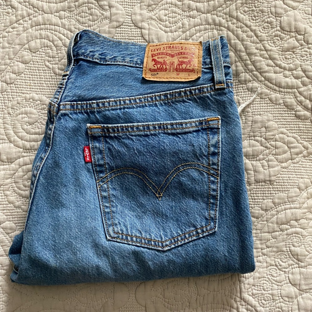 Levi Jeans (high rise)